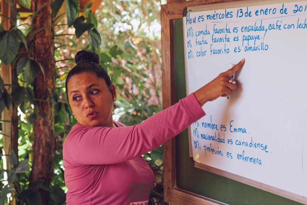 Spanish By The River - Boquete Bagian luar foto